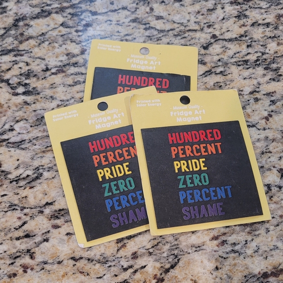 🖤 Pride Magnet - Picture 1 of 3